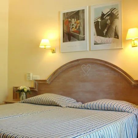 Bleues Castel Luberon 3*