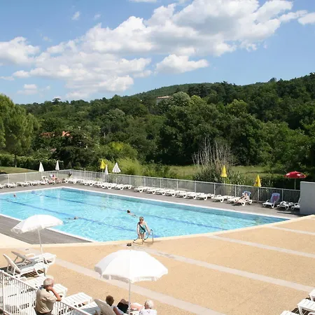 Hotel Bleues Castel Luberon 3*