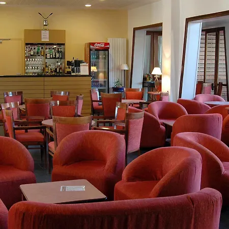 Bleues Castel Luberon Hotel 3*
