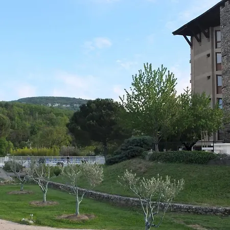 Bleues Castel Luberon Hotel 3*